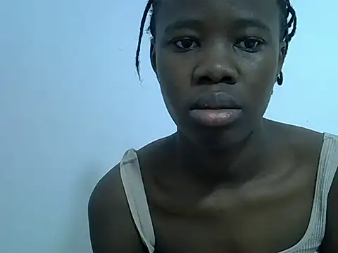 Snapshot of hey_its_andreana chatting on June 15, 2026, 12:16 pm hey its andreana online show from June 15, 2026, 12:16 pm