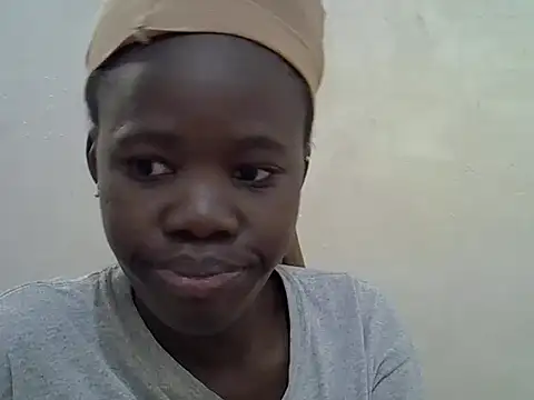 Snapshot of hey_its_andreana chatting on March 2, 2026, 11:50 am hey its andreana online show from March 2, 2026, 11:50 am