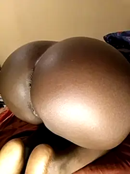 Misskhalifa  online show from November 13, 2025, 1:09 am