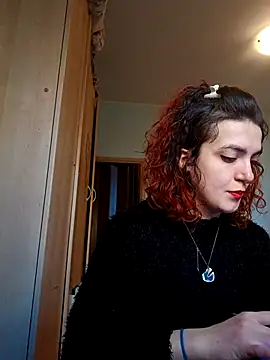 LadyMinnie online show from October 28, 2025, 10:36 am