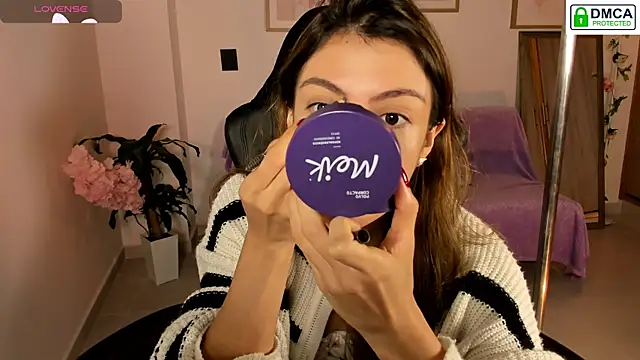 Lilabril online show from January 11, 2026, 2:35 pm