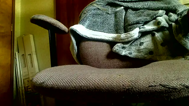 markluvskitty online show from April 11, 2026, 7:50 pm