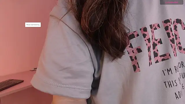 CharlotteMuller online show from September 29, 2025, 6:57 pm