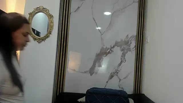 Biiancacox online show from April 2, 2026, 2:52 am