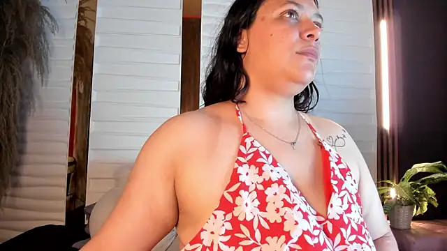 Biiancacox online show from October 5, 2025, 2:57 am