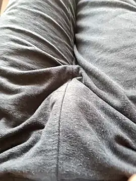 HeftyTheory7 online show from November 17, 2025, 6:50 am