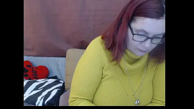 PlayfullMature online show from April 10, 2026, 11:06 am