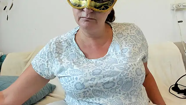 IsraeliMilf online show from September 30, 2025, 5:35 am