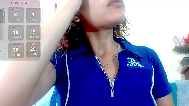 Snapshot of Eva_Hoot chatting on April 22, 2026, 1:51 pm Eva Hoot online show from April 22, 2026, 1:51 pm
