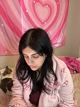 ThickerThanYoBitch online show from November 17, 2025, 5:39 pm