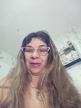 Snapshot of biancchi chatting on December 16, 2025, 11:14 am biancchi online show from December 16, 2025, 11:14 am