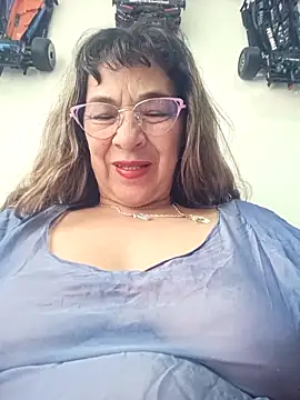 Snapshot of biancchi chatting on December 20, 2025, 12:41 pm biancchi online show from December 20, 2025, 12:41 pm