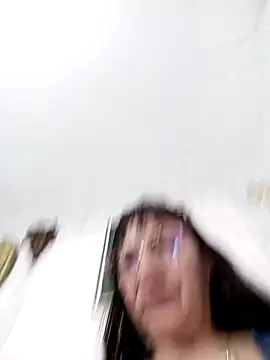 Snapshot of biancchi chatting on February 11, 2026, 11:43 am biancchi online show from February 11, 2026, 11:43 am