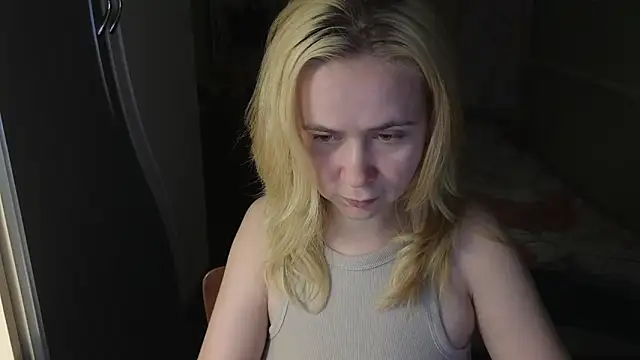 Riley Roo online show from February 16, 2026, 5:22 pm