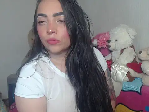 samantha2207 online show from March 19, 2025, 4:25 am