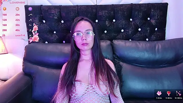 Snapshot of Sophia_smith0 chatting on June 13, 2026, 8:07 pm Sophia smith0 online show from June 13, 2026, 8:07 pm