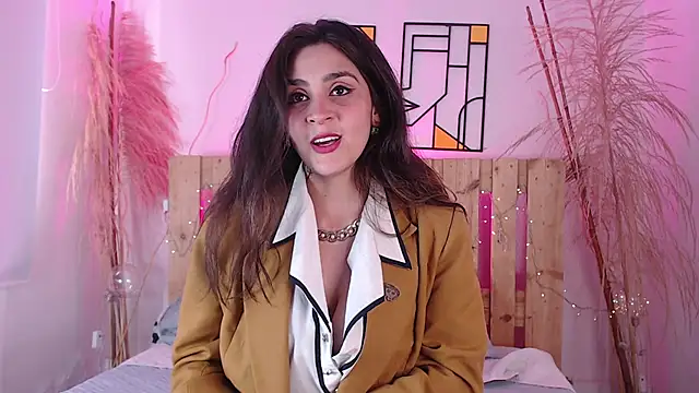 emily amaya online show from March 18, 2025, 8:26 pm