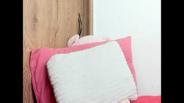 Stiven collins online show from October 31, 2025, 2:24 pm