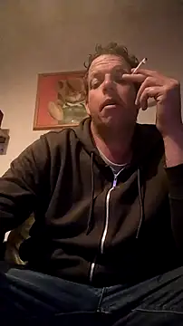 Knuffelstaaf123 online show from April 14, 2026, 7:08 pm