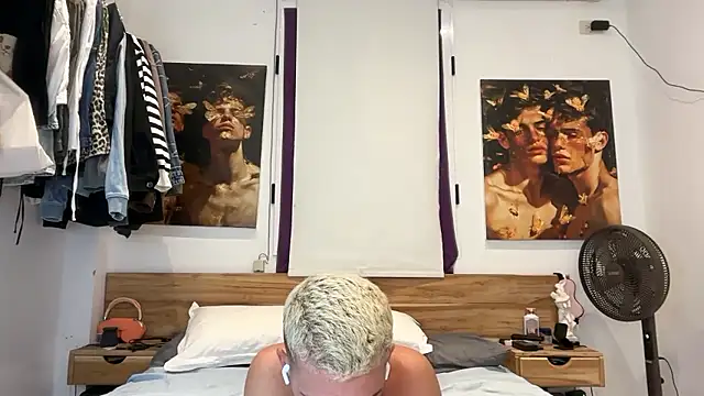 Snapshot of Cristian_Delgado chatting on January 18, 2026, 6:39 am Cristian Delgado online show from January 18, 2026, 6:39 am