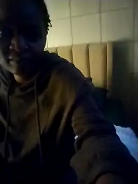 BabyBarbee online show from November 17, 2025, 4:22 pm