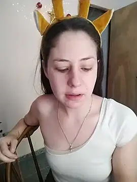 Snapshot of lucecitafantasy2 chatting on December 23, 2024, 11:36 am lucecitafantasy2 online show from December 23, 2024, 11:36 am