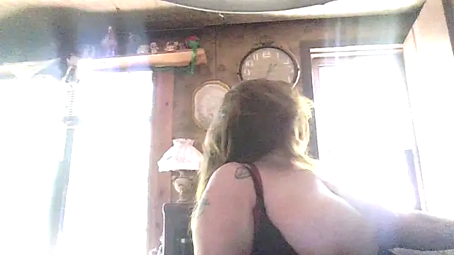 Snapshot of prettyface669 chatting on September 26, 2025, 4:58 pm prettyface669 online show from September 26, 2025, 4:58 pm