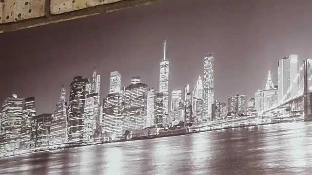 Astoria Moon online show from November 20, 2025, 7:47 pm