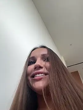 Syka0001 online show from February 8, 2025, 6:54 am