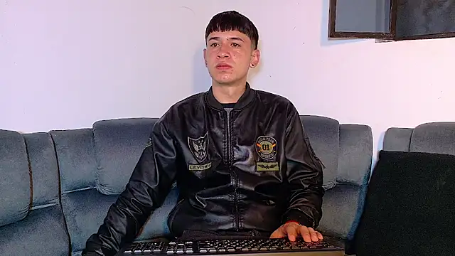 Mr daren  online show from October 21, 2025, 4:17 pm