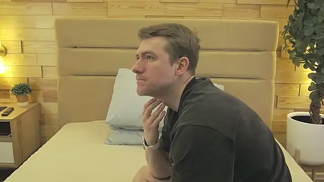 EthanPinkman online show from March 16, 2026, 4:31 am