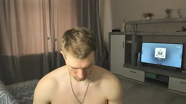 Snapshot of EthanPinkman chatting on June 18, 2026, 7:18 am EthanPinkman online show from June 18, 2026, 7:18 am