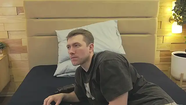 EthanPinkman online show from February 26, 2026, 4:12 am