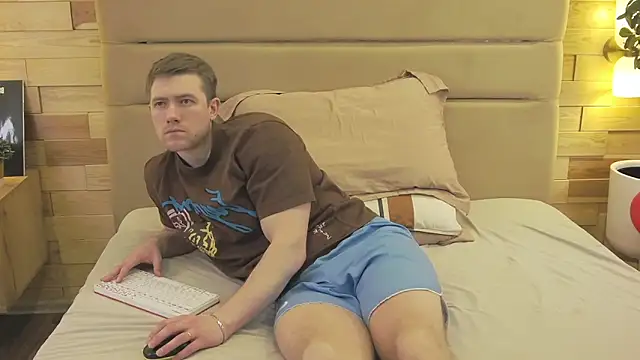 EthanPinkman online show from February 15, 2026, 7:51 am