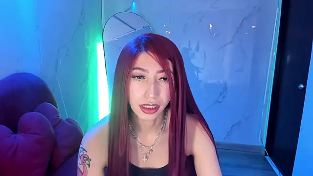 Snapshot of LilithCooperr_ chatting on February 2, 2026, 3:38 am LilithCooperr online show from February 2, 2026, 3:38 am