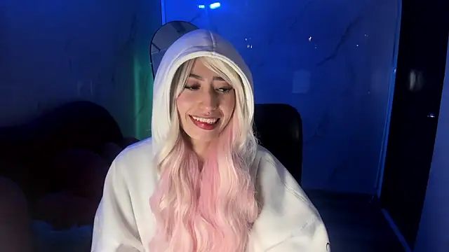 Snapshot of LilithCooperr_ chatting on January 16, 2026, 2:59 am LilithCooperr online show from January 16, 2026, 2:59 am