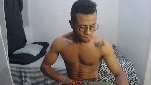 grandominantex1 online show from January 18, 2026, 9:51 pm