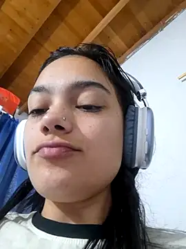 Snapshot of littlemelii chatting on January 15, 2025, 12:09 am littlemelii online show from January 15, 2025, 12:09 am