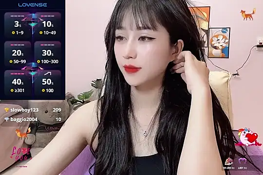  LLisa  online show from March 20, 2025, 8:40 pm