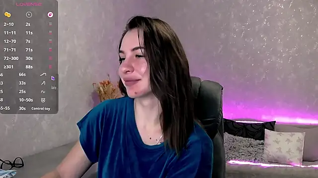 Naughty  Megan online show from November 29, 2025, 3:39 am