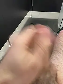 Snapshot of Drummer112 chatting on March 4, 2026, 1:30 pm Drummer112 online show from March 4, 2026, 1:30 pm