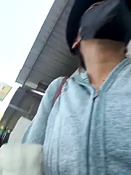 2HotAsain4u online show from November 27, 2025, 1:50 am