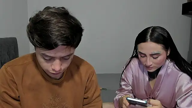 Snapshot of steban_and_kim chatting on February 7, 2026, 7:33 pm steban and kim online show from February 7, 2026, 7:33 pm