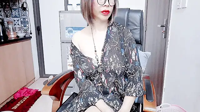 Miu-Le online show from December 20, 2025, 12:52 pm