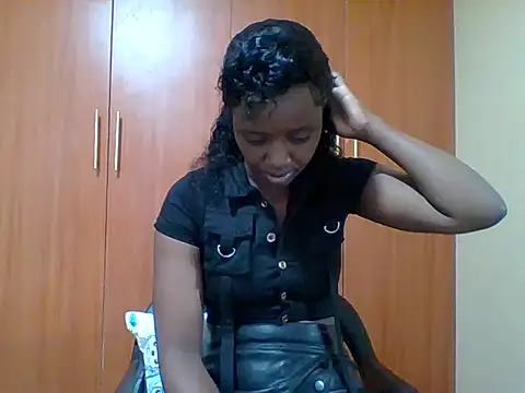 sexy darleen23 online show from December 2, 2025, 9:00 am