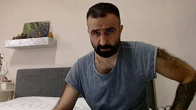 Snapshot of ivat80 chatting on February 8, 2025, 9:24 am ivat80 online show from February 8, 2025, 9:24 am