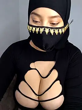 Snapshot of shirazz_najmm chatting on September 28, 2025, 11:39 am shirazz najmm online show from September 28, 2025, 11:39 am