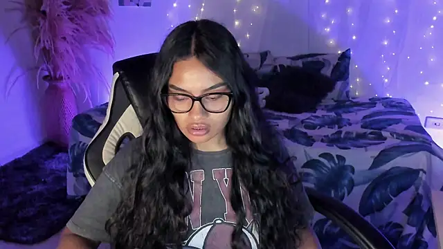 Riana Kean online show from March 10, 2026, 3:10 am