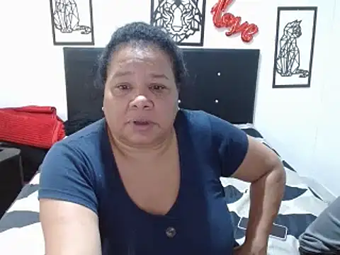 Shanttal0272 online show from October 9, 2025, 3:12 pm