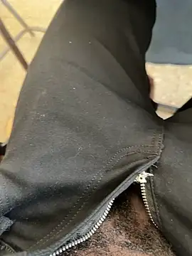 Black-mamba-madingo online show from November 1, 2025, 12:43 pm